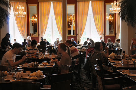 Breakfast in the Meikle Restaurant