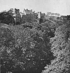 Rosslyn Castle